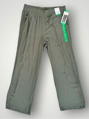 🎉5 for $45🎉 NWT Three dots pants size XL